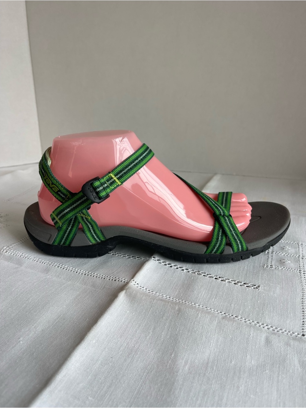 Teva Sandals Womens  Green Verra Ankle Strap Slingback Sandals Sz 10